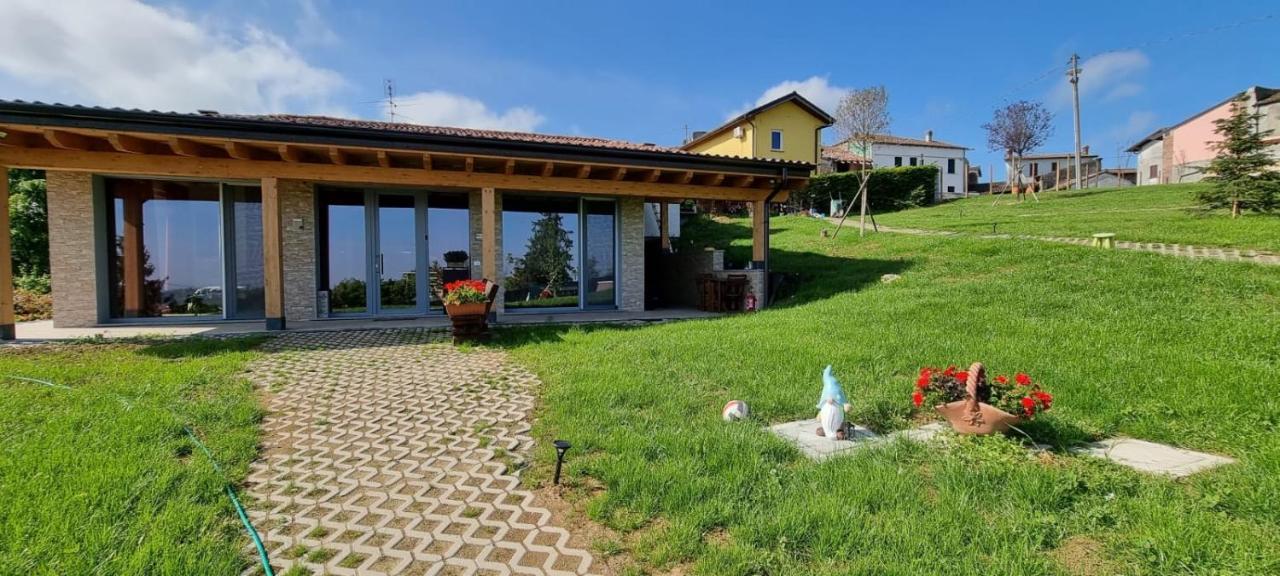 Casa Vacanza Con Piscina,Area Giochi Bambini. Santa Maria della Versa Buitenkant foto