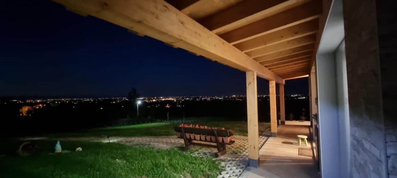 Casa Vacanza Con Piscina,Area Giochi Bambini. Santa Maria della Versa Buitenkant foto