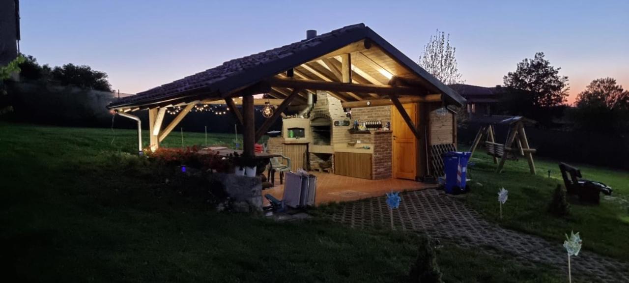 Casa Vacanza Con Piscina,Area Giochi Bambini. Santa Maria della Versa Buitenkant foto