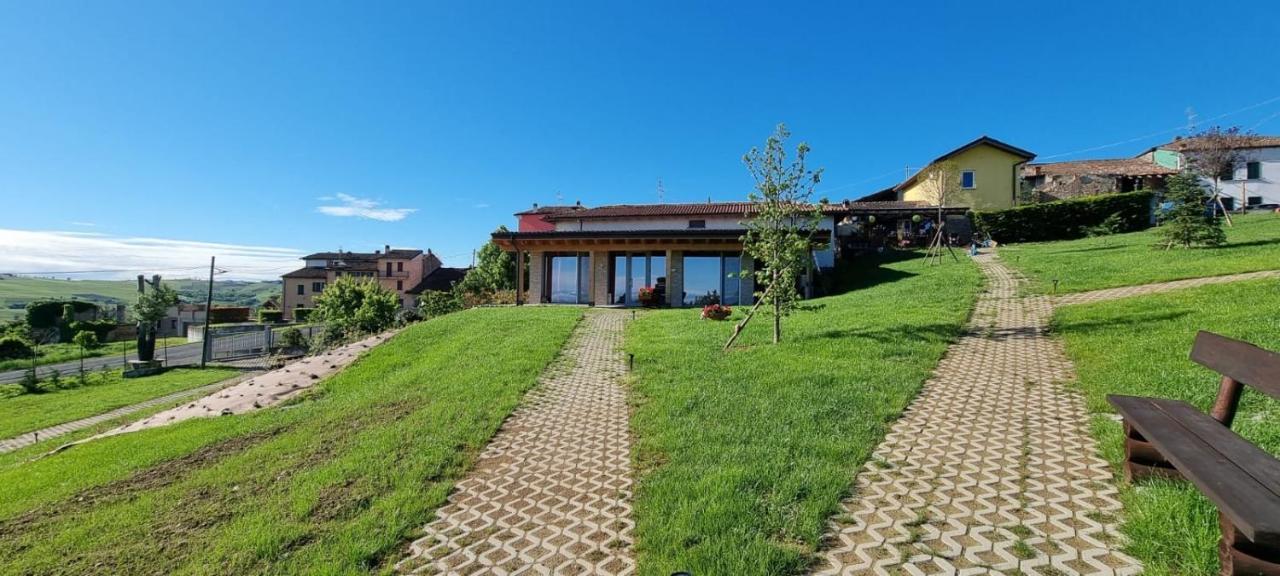 Casa Vacanza Con Piscina,Area Giochi Bambini. Santa Maria della Versa Buitenkant foto