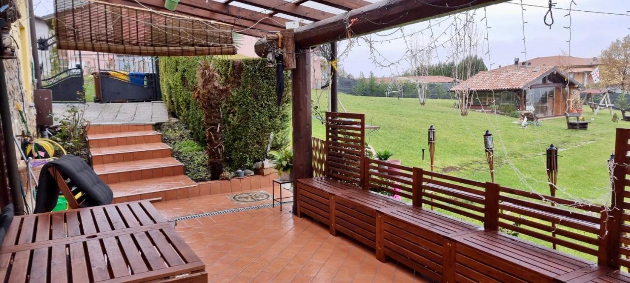 Casa Vacanza Con Piscina,Area Giochi Bambini. Santa Maria della Versa Buitenkant foto